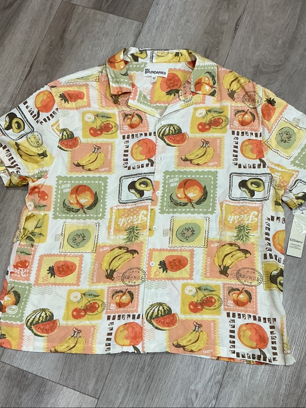 No Boundaries Men’s Yellow & Peach Tropical Fruit Camp Shirt